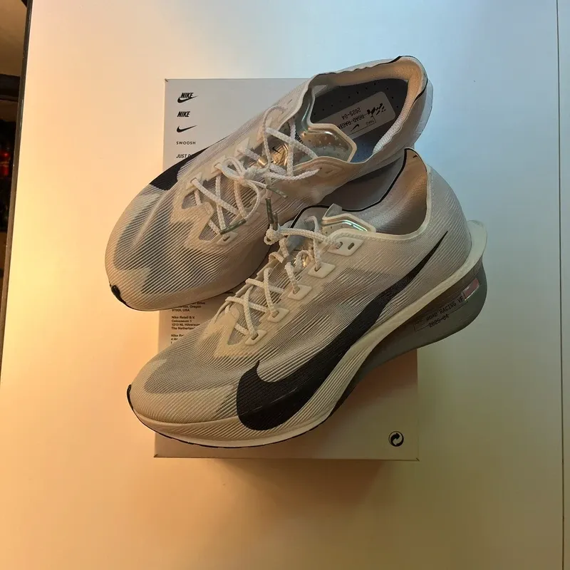 Używany Nike Vaporfly 4 Next% Running Shoes
