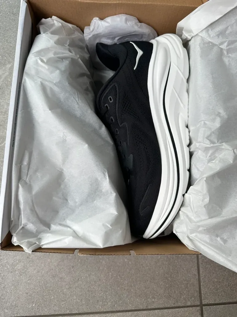 Hoka Clifton 10 bike usato — immagine 4 di 9