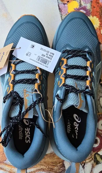 Used Asics Trabuco Terra 3 bike — image 5 of 8