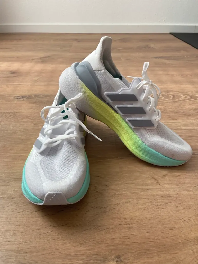 Używany Adidas Ultraboost 5 bike — zdjęcie 1 z 7