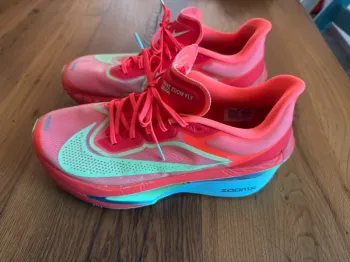 Used Nike Zoomfly 6 bike — image 1 of 9