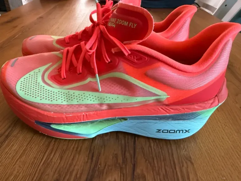 Used Nike Zoomfly 6 bike — image 5 of 9