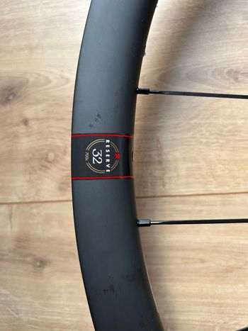 Używany Reverse Components 32|GR Carbon Wheelset 2024 bike — zdjęcie 2 z 8