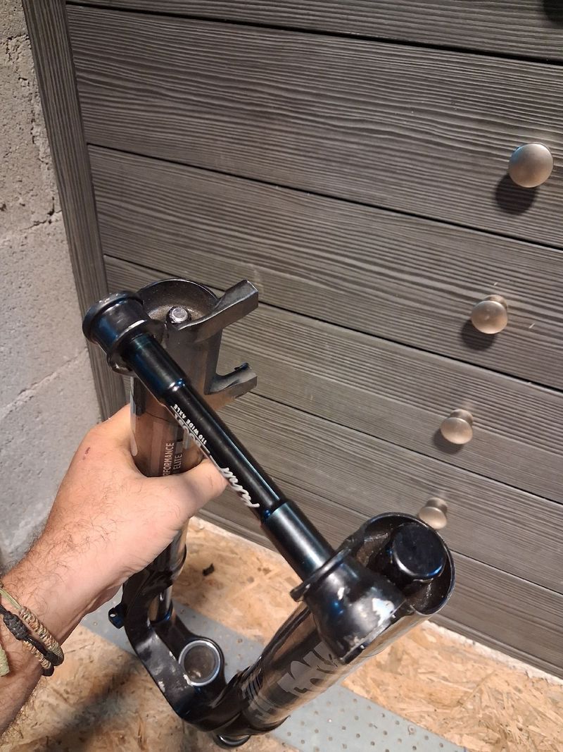Used Fox Performance Elite 34 Float 29 140 2021 bike — image 5 of 5