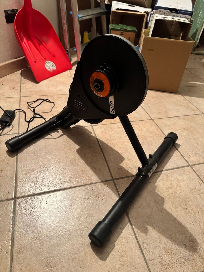 Used Van Rysel D100 Interactive Smart Trainer 2025 Cycling Accessories