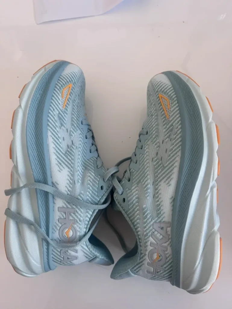 Hoka Clifton 9 bike usato — immagine 4 di 7