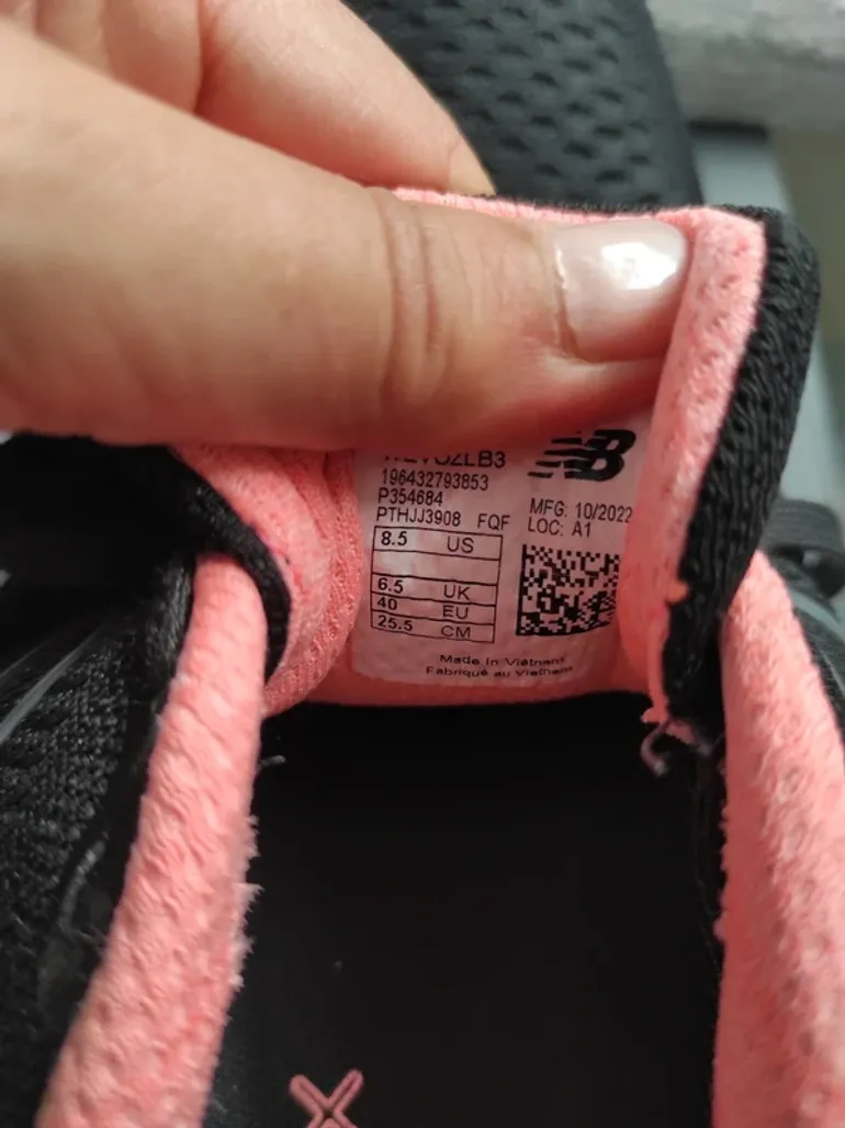 New Balance Fresh Foam Evoz bike d'occasion — image 8 sur 8