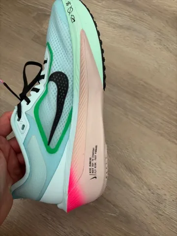 Nike ZoomX Fly 6 bike usato — immagine 5 di 5