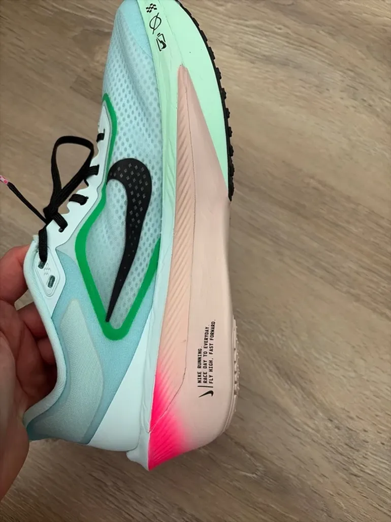 Nike ZoomX Fly 6 bike usato — immagine 5 di 5