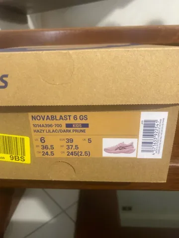 Gebrauchtes Asics Novablast 6 GS bike — Bild 9 von 9