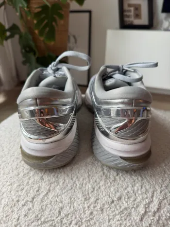 Asics Gel-Kayano 28 bike d'occasion — image 3 sur 5