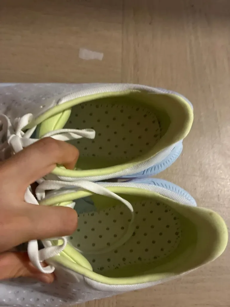 Hoka Laufschuhe Größe 41 bike usato — immagine 3 di 15