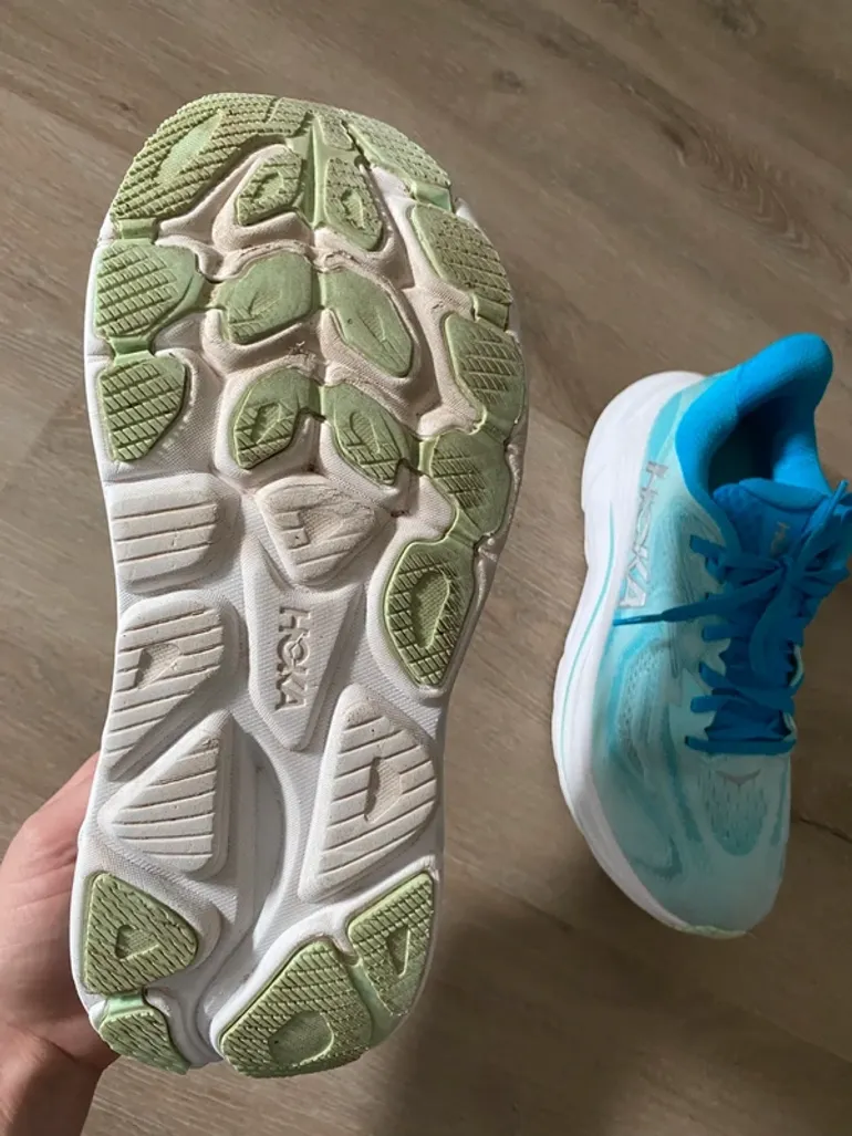 Tweedehands Hoka Clifton 10 bike — afbeelding 3 van 7