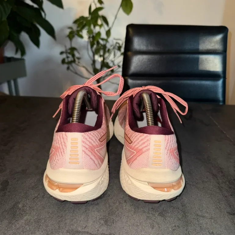 Asics Laufschuhe Damen bike d'occasion — image 4 sur 4