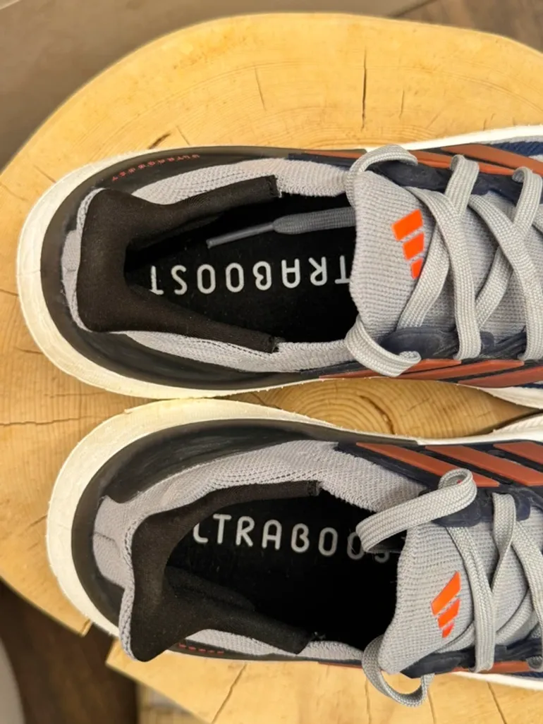Używany Adidas Ultraboost Light bike — zdjęcie 5 z 7
