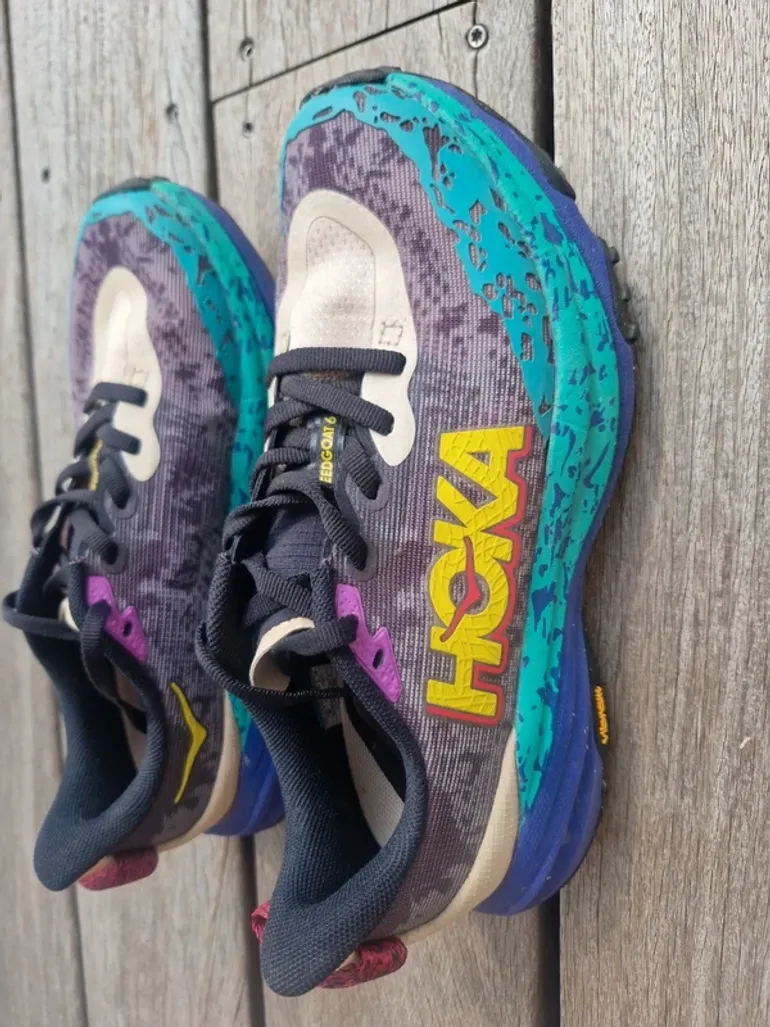 Hoka Speedgoat 6 bike d'occasion — image 2 sur 5