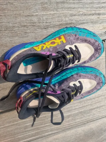 Hoka Speedgoat 6 bike d'occasion — image 4 sur 5