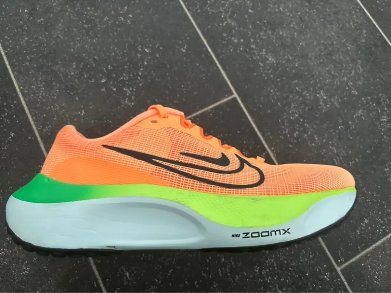 Nike Zoom Fly 5 bike d'occasion — image 2 sur 7