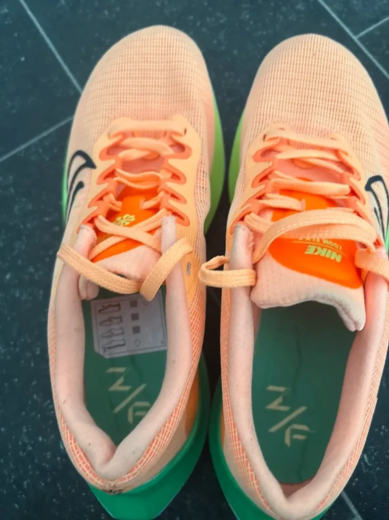 Nike Zoom Fly 5 bike d'occasion — image 4 sur 7