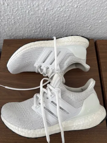 Käytetty Adidas Ultraboost bike — kuva 3 / 5