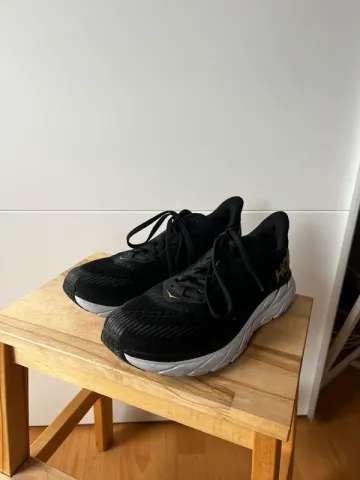 Used Hoka 7 bike — image 2 of 6