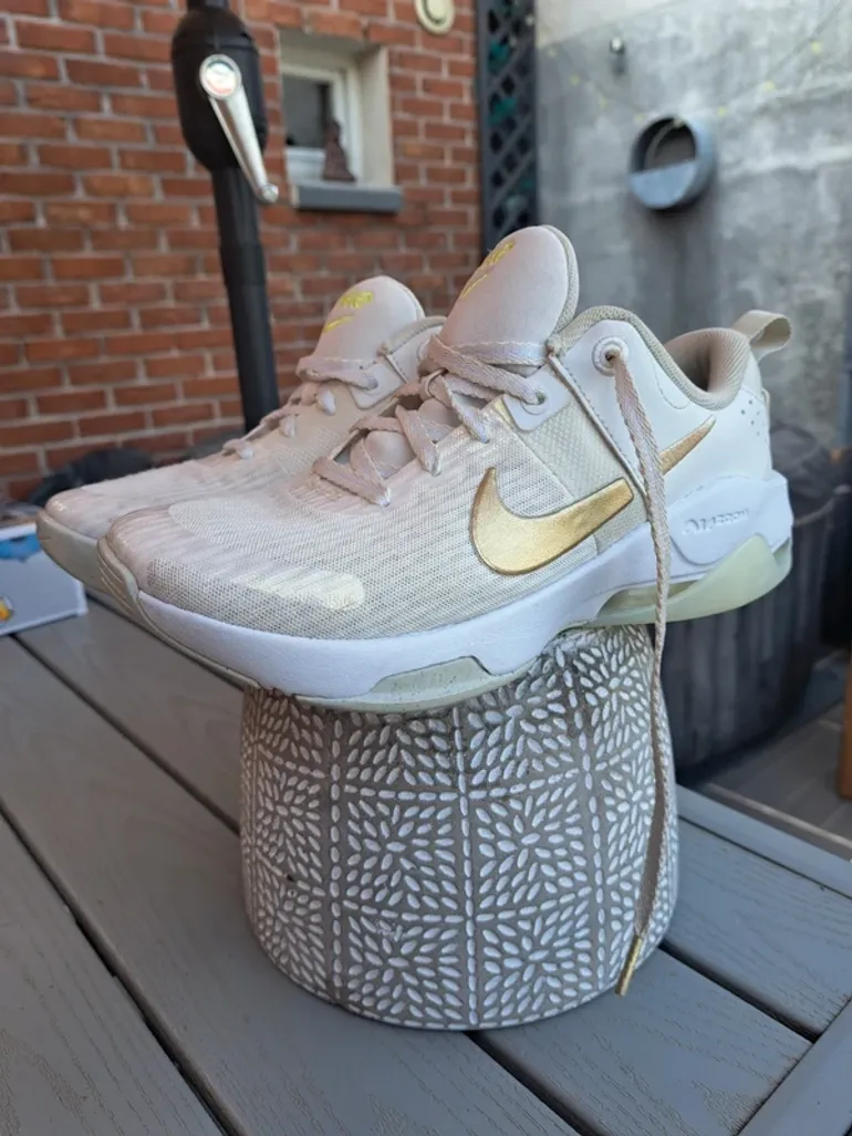 Used Nike Zoom Bella 6 bike — image 1 of 13