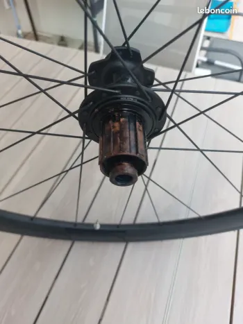 Used Bianchi Wheelset 700c 2026 bike — image 7 of 8