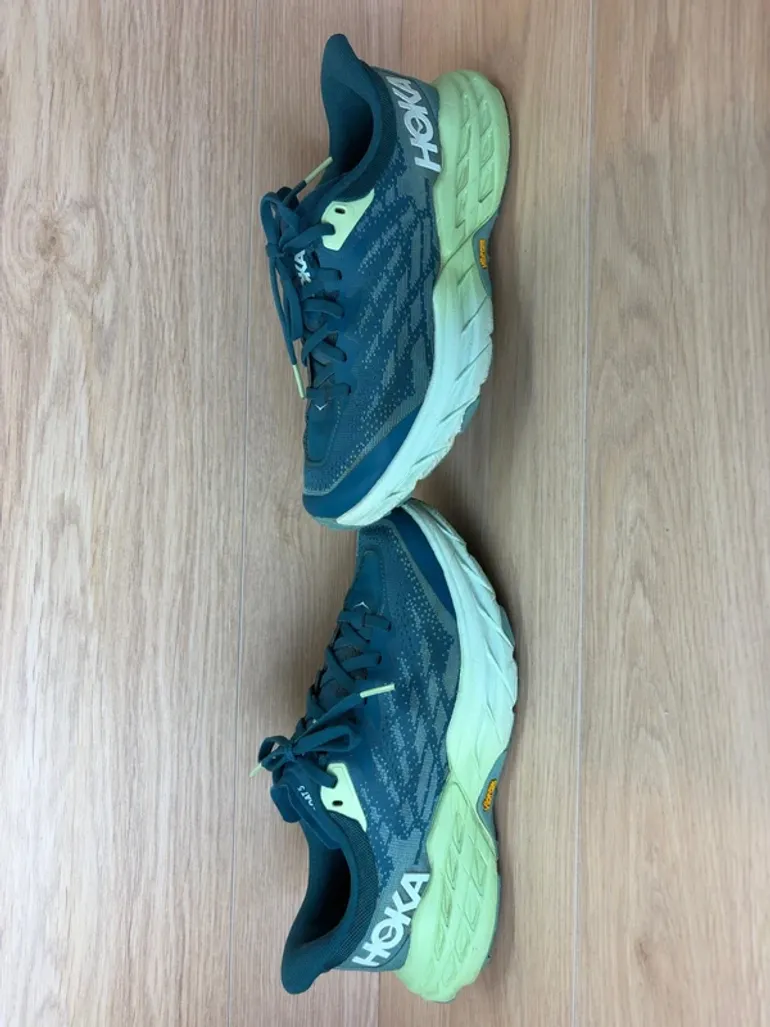 Używany Hoka Speedgoat 5 bike — zdjęcie 2 z 8
