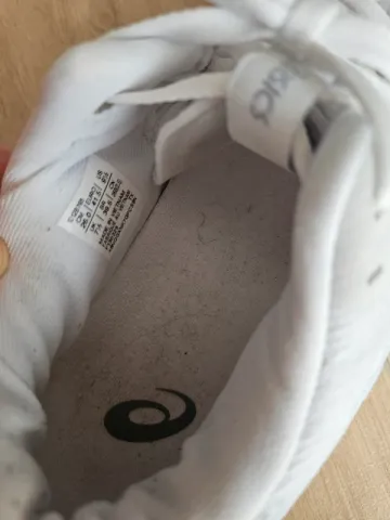 Použité Asics Novoblast 5 bike — obrázek 4 z 5