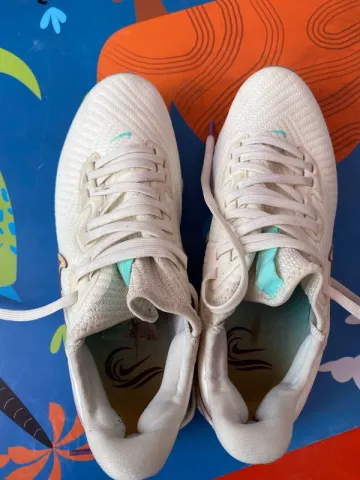 Used Nike React Infinity Run Flyknit 3 bike — image 5 of 5