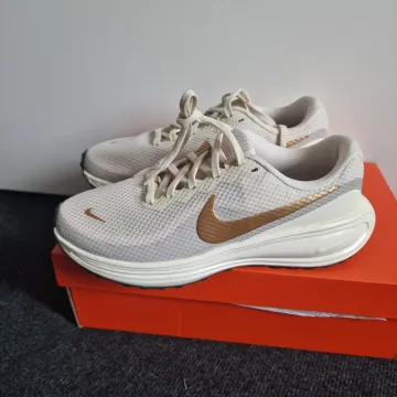 Used Nike Sneakers Running Shoes