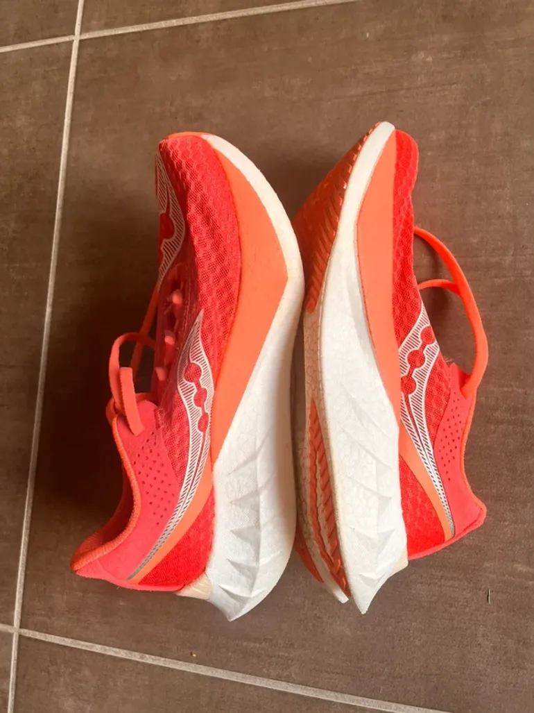 Gebrauchtes Saucony Endorphin Speedroll bike — Bild 2 von 6