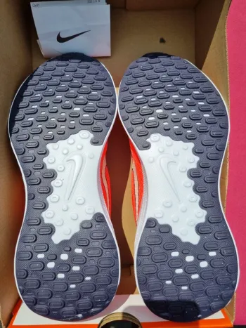 Used Nike Revolution 7 bike — image 12 of 12