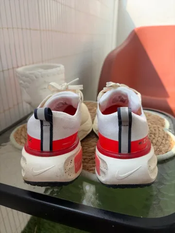 Použité Nike Invincible 3 bike — obrázek 4 z 5