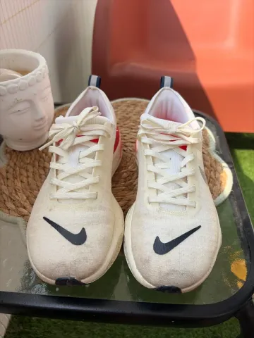 Použité Nike Invincible 3 bike — obrázek 2 z 5