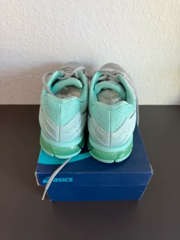 Gebrauchtes Asics Laufschuhe Damen bike — Bild 2 von 7