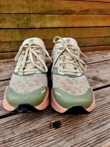 Gebrauchtes New Balance Hierro V9 bike — Bild 5 von 9