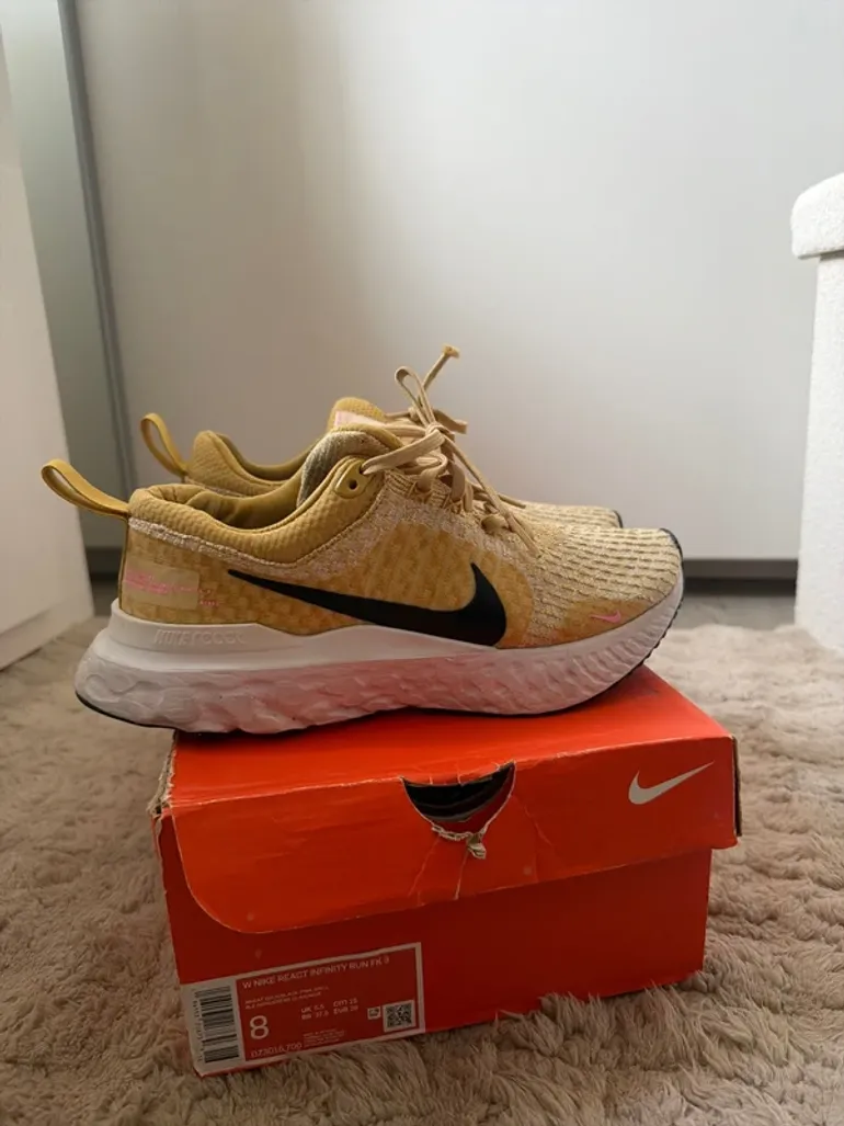 Used Nike React Infinity Run FK 3 bike — image 3 of 5