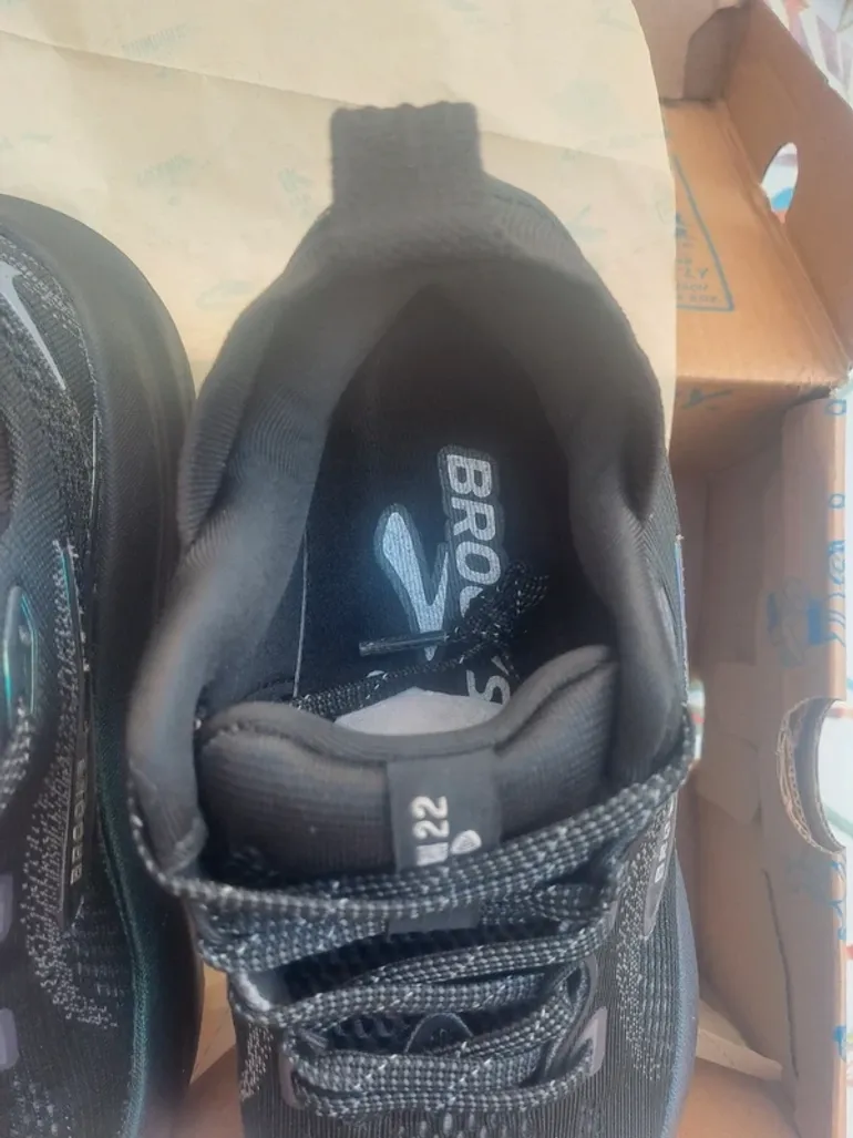 Used Saucony Glycerin 22 bike — image 6 of 12