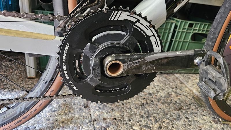 Brugt Fsa Powerbox Carbon Crank Drivetrain & Pedals