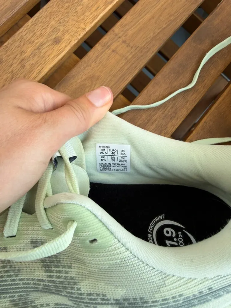 Asics Novablast 5 bike d'occasion — image 4 sur 4