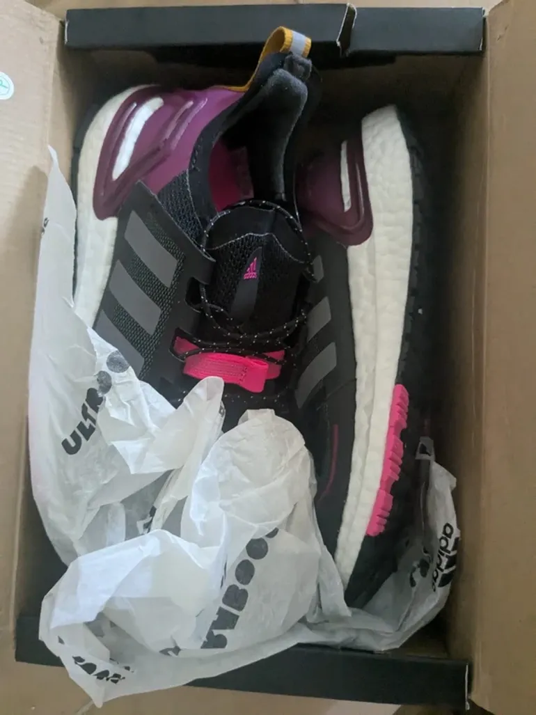 Käytetty Adidas Ultraboost C.RDY bike — kuva 3 / 5