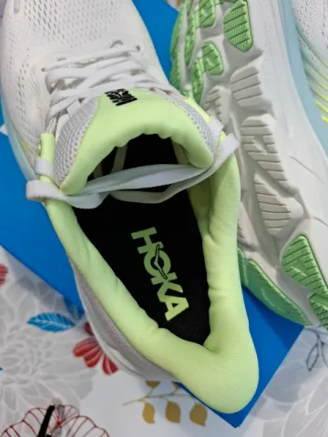 Hoka Clifton 11 Wide bike usato — immagine 4 di 6