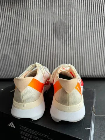 Used Adidas Adizero Boston bike — image 4 of 10
