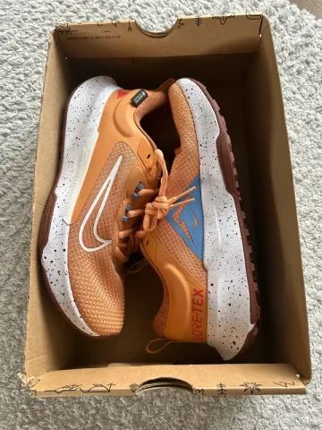 Used Nike Juniper Trail 2 GTX bike — image 7 of 8