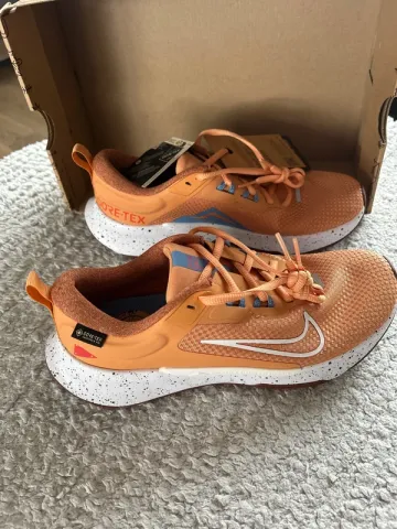 Used Nike Juniper Trail 2 GTX bike — image 1 of 8