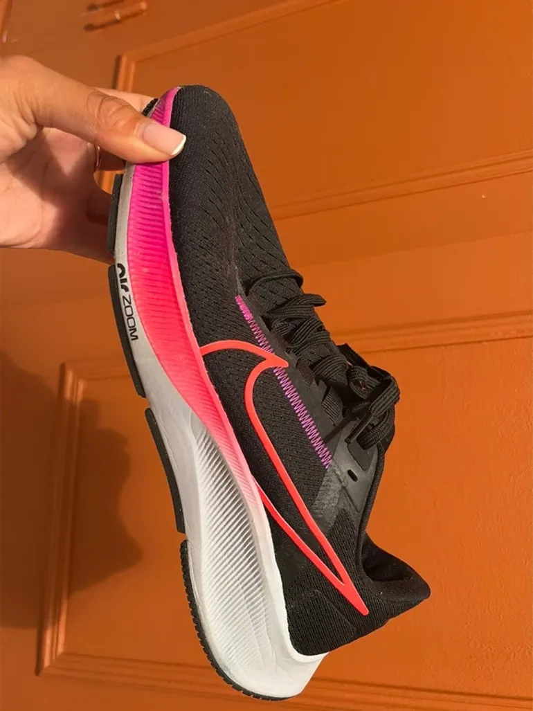 Brugt Nike Running Shoes bike — billede 3 af 3