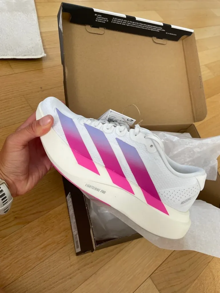 Used Adidas Adizero Evo SL Woven bike — image 4 of 7