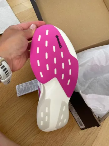 Used Adidas Adizero Evo SL Woven bike — image 5 of 7