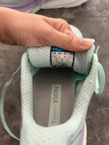 Hoka Clifton 9 bike usato — immagine 6 di 9